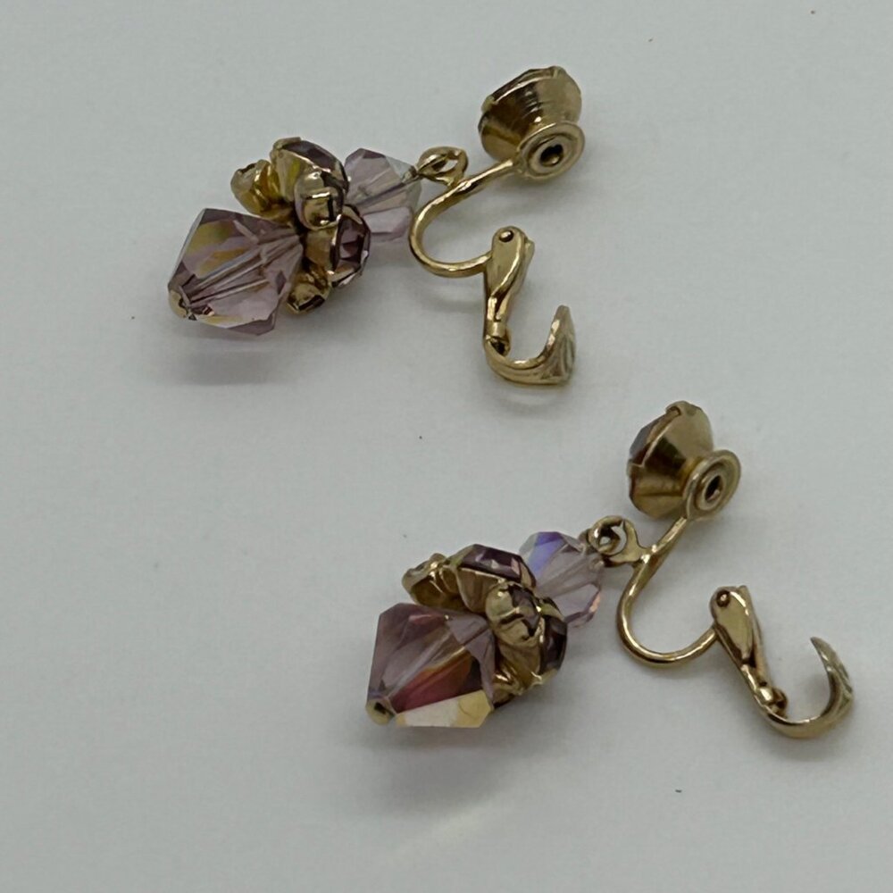 Vintage Aurora Borealis Dangle Earrings Crystal Pink Iridescent Faceted Goldtone - Picture 4 of 15